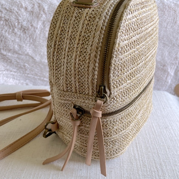 Malibu Skye Raffia Convertible Backpack - Picture 3 of 4